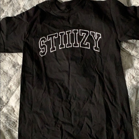 Stiiizy Tops - Stiiizy T shirt